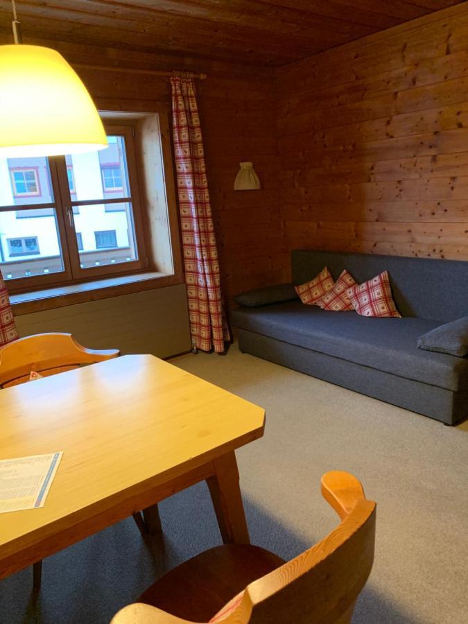 Max Schermer Apartment